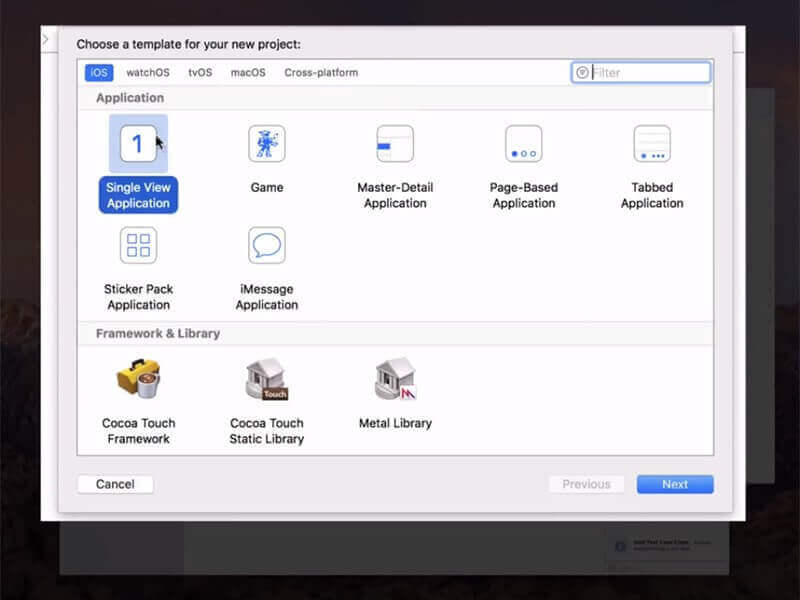 「Single View Application(シングルビューアプリ)」をクリックして、新しいプロジェクトをセットアップしてから、「Next(次へ)」ボタンをクリックする。
